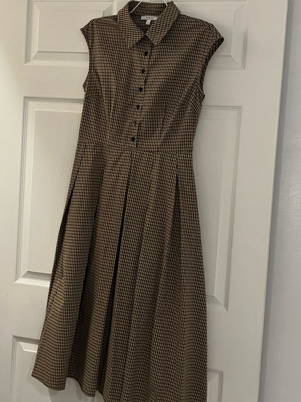 RIHOAS dress - Picture 2 of 8